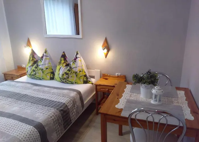 ホームステイ Jarek *