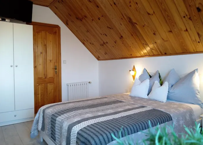 ホームステイ Jarek *